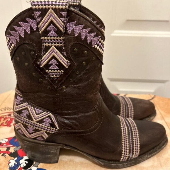 YIPPEE KIYAY Old Gringo Alexa 8” Distressed Leather Boots - Picture 12 of 16